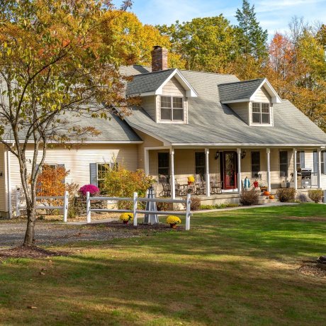 $749,900 254 Bryant St, Chesterfield exterior photo