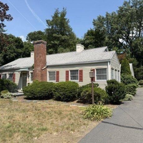 $399,900 139 Burbank Rd, Longmeadow exterior photo