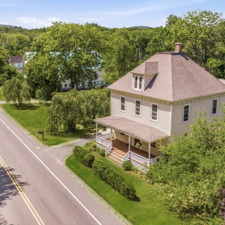 $795,000 417 Westhampton Rd, Northampton exterior photo
